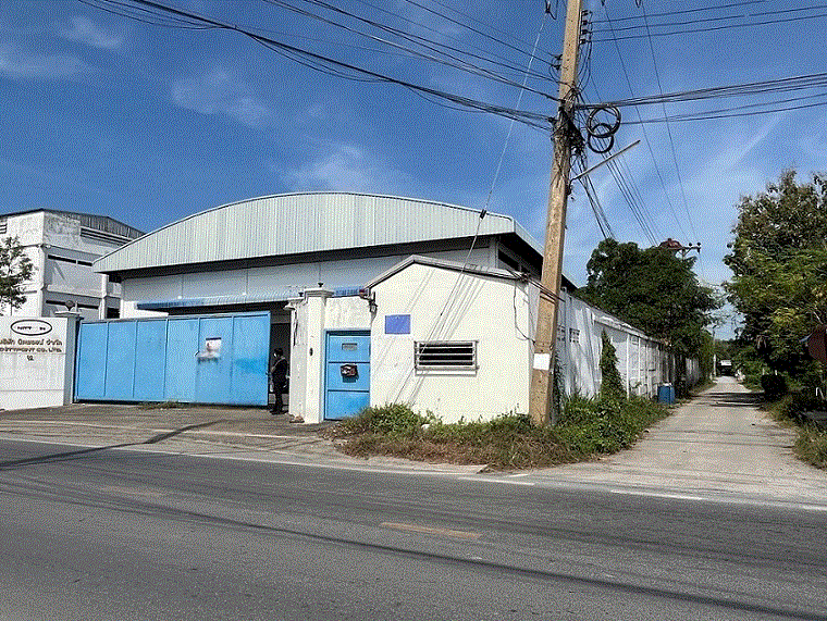 โรงงานหลุดจำนอง ธ.ธนาคารกรุงเทพ ถนนขาด เมืองนครปฐม นครปฐม